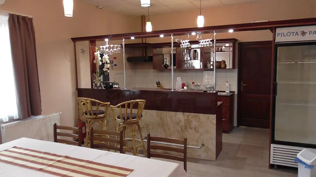 Pilota Panzio Bed & Breakfast Szeged