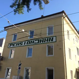 zkontrolujte dostupnost