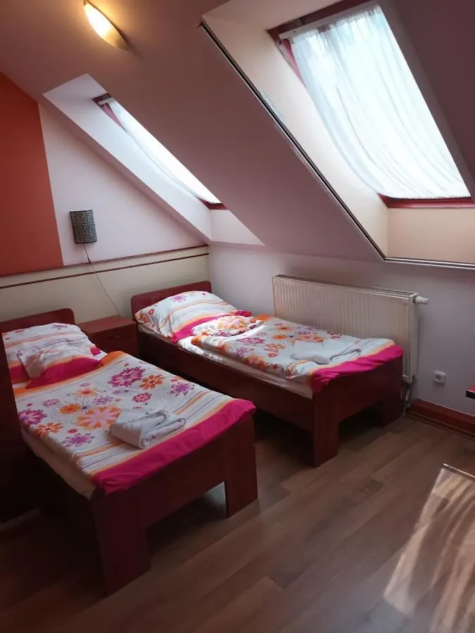 Bed and Breakfast Pilota Panzio Szeged Bed & Breakfast