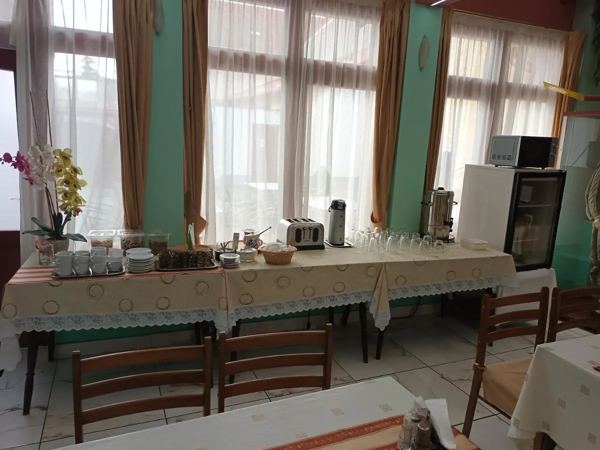 Bed & Breakfast Bed and Breakfast Pilota Panzio Szeged