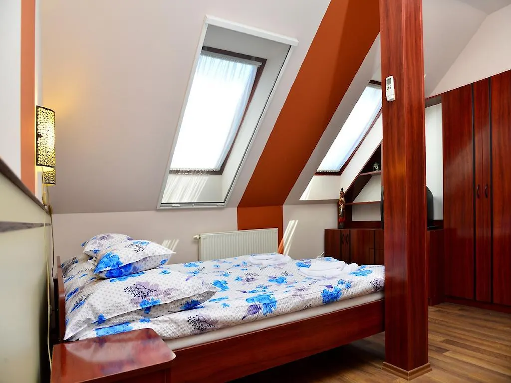Bed and Breakfast Pilota Panzio Szeged 0*,